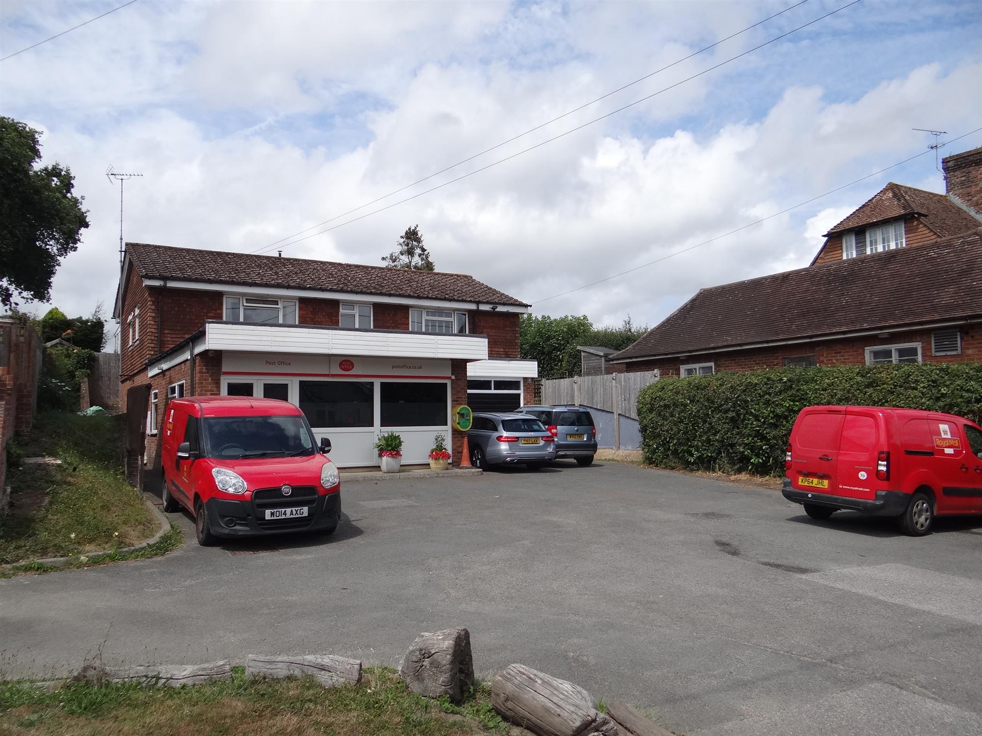 Unopposed Community Status Post Office with Mailwork